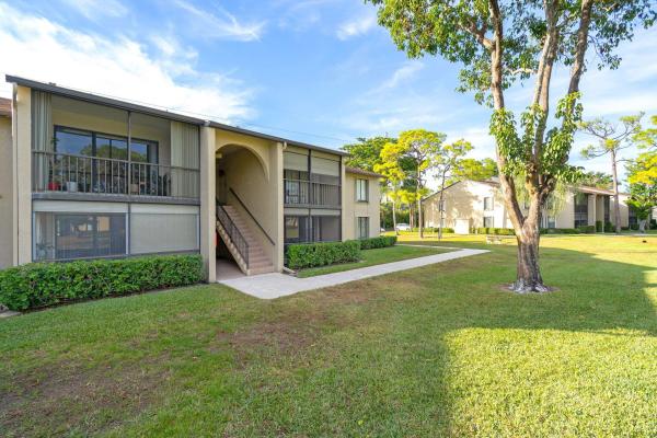 Pine Ridge North 3, 720 Sunny Pine Way #B1, Greenacres, Florida 33415, image 1