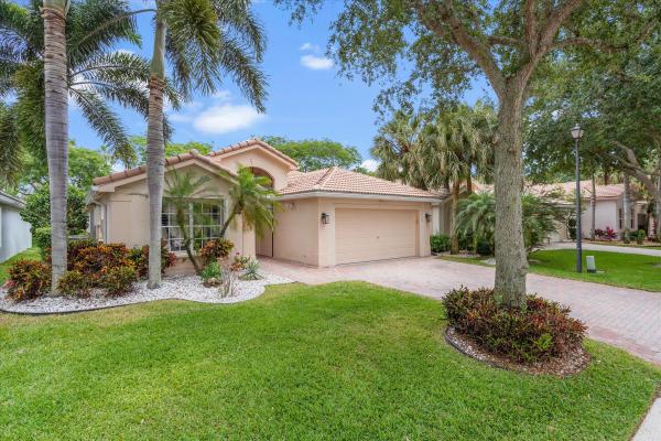 Valencia Isles, 11464 Kanapali Ln, Boynton Beach, Florida 33437, image 2