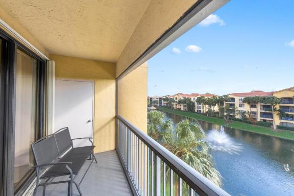 Uno Lago, 100 Uno Lago Dr #404, Juno Beach, Florida 33408, image 2
