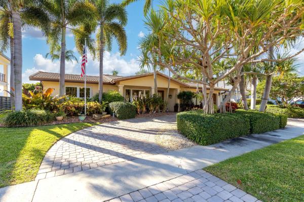 Coral Key Villas, 2650 NE 47th St, Lighthouse Point, Florida 33064, image 1