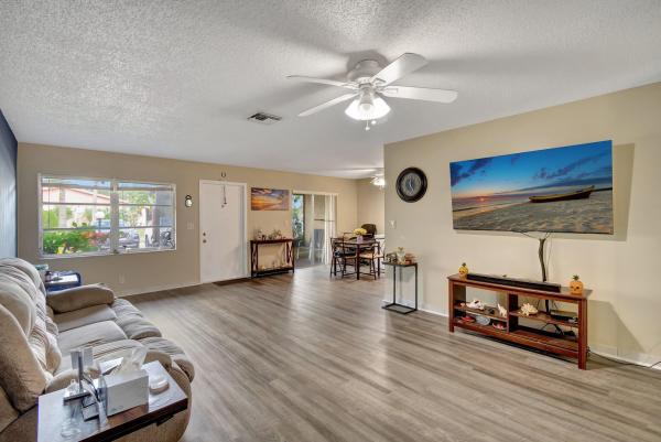 Delray Villas 1, 6118 La Palma Ln, Delray Beach, Florida 33484, image 1