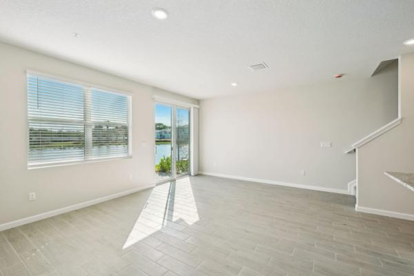 Tidewater, 381 Salisbury Cir, Fort Pierce, Florida 34982, image 3