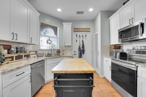 Lake Forest Pointe, 302 SW Tomoka Springs Dr, Port St. Lucie, Florida 34986, image 3