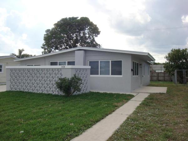 Roosevelt Estates, 1458 7th St, West Palm Beach, Florida 33401, image 1