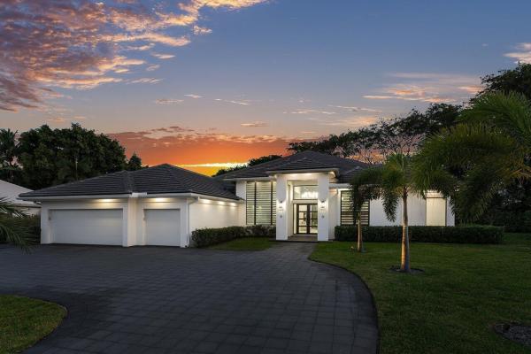 Bocaire Country Club, 17607 Bocaire Pl, Boca Raton, Florida 33487, image 1