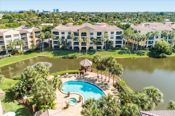 Uno Lago, 700 Uno Lago Dr #305, Juno Beach, Florida 33408, image 1