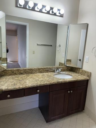183 Meadows Dr, Boynton Beach, Florida 33436, image 2