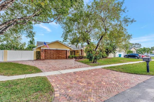 Sky Lake, 1242 NW 10th Ct, Boynton Beach, Florida 33426, image 1