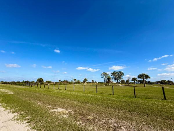 Santa Rosa Groves, 6464 Dennis St, Loxahatchee, Florida 33470, image 2