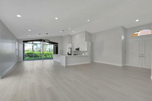 Kensington At Wycliffe, 4493 Kensington Park Way, Lake Worth, Florida 33449, image 3