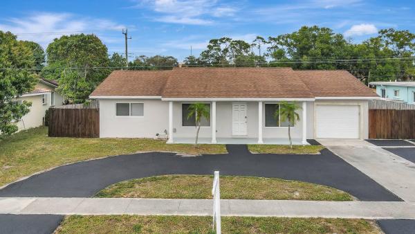 Country Club Village, 1313 NW 7th St, Boca Raton, Florida 33486, image 1