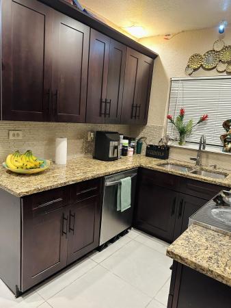 Lakeview Ridge, 833 Briggs St, West Palm Beach, Florida 33405, image 1