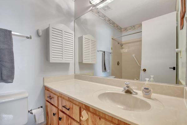 Seaway Patio Villas, 195 SE 1st Cir, Boynton Beach, Florida 33435, image 2