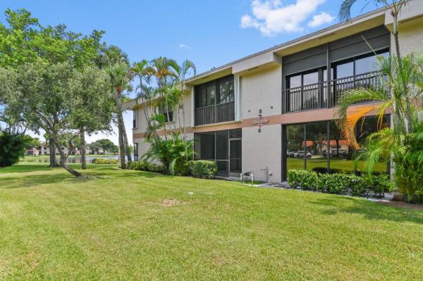 Applewood Village 2, 2743 Carambola Cir S #1918, Coconut Creek, Florida 33066, image 1