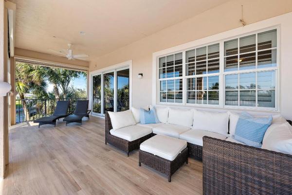 Carriage Homes At Frenchman's Harbor, 13633 Treasure Cove Cir, North Palm Beach, Florida 33408, image 1