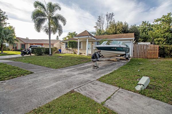 1337 Elmbank Way, West Palm Beach, Florida 33411, image 1