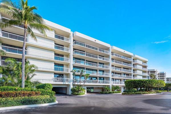 Meridian Of Palm Beach, 3300 S Ocean Blvd, Palm Beach, Florida 33480, image 3