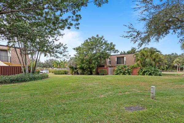 Delray Oaks, 2902 SW 21st Ter #301C, Delray Beach, Florida 33445, image 3