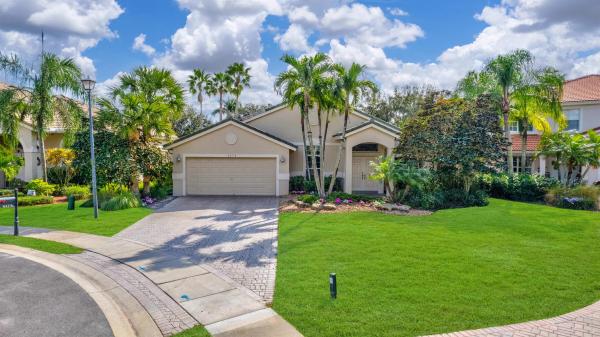 Bahia Bay, 4174 Bahia Isle Cir, Wellington, Florida 33449, image 1