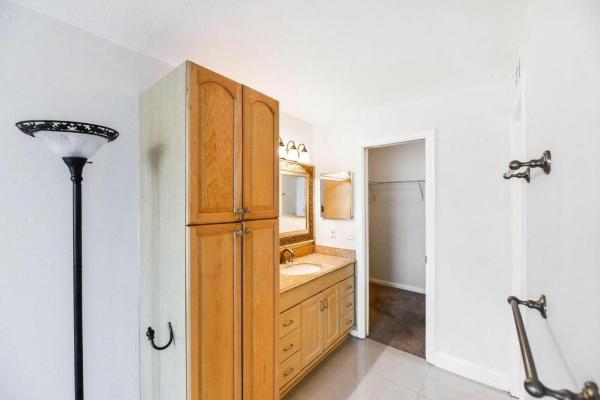 Boca Bayou, 6 Royal Palm Way #211, Boca Raton, Florida 33432, image 2
