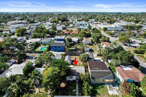 Lake Worth Town, 1121 N K St, Lake Worth Beach, Florida 33460, image 1