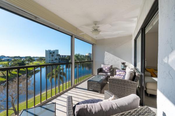 Huntington Lakes 5, 7270 Ashford Pl #405, Delray Beach, Florida 33446, image 1
