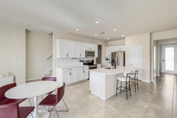 Oak Tree, 2220 Appleton Cir, Oakland Park, Florida 33309, image 1