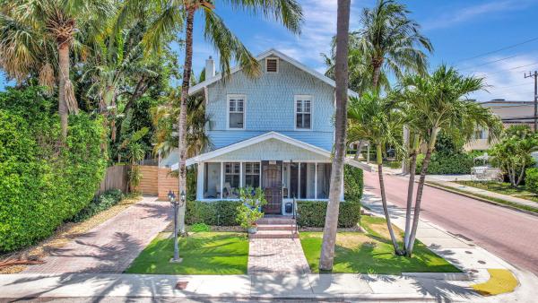 Carlberg Court, 296 Vallette Way, West Palm Beach, Florida 33401, image 1