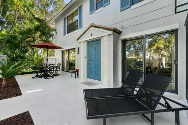 Prestwick Chase, 355 Prestwick Cir #2, Palm Beach Gardens, Florida 33418, image 1
