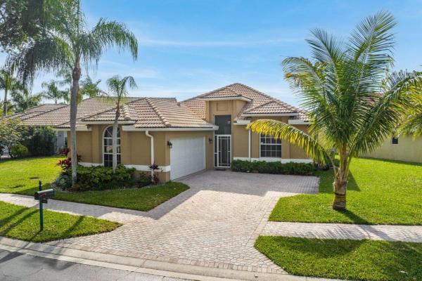 Palm Beach Bath & Tennis, 5452 Grande Palm Cir, Delray Beach, Florida 33484, image 1