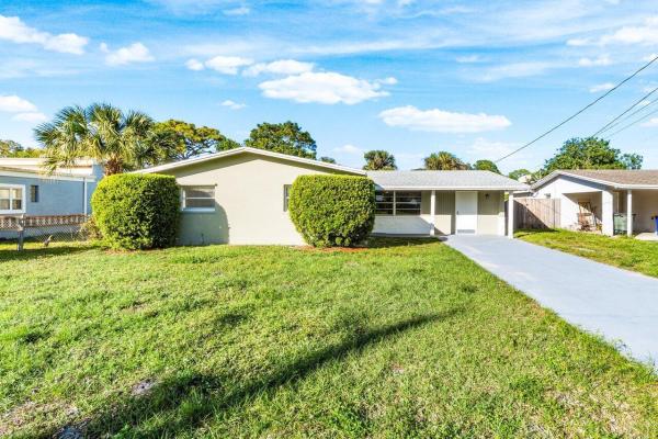 Maravilla Estates, 1022 Tortugas Ave, Fort Pierce, Florida 34982, image 1