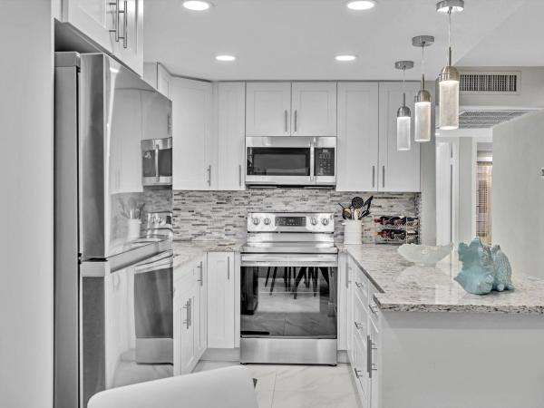 Flanders At Kings Point, 636 Flanders N, Delray Beach, Florida 33484, image 2