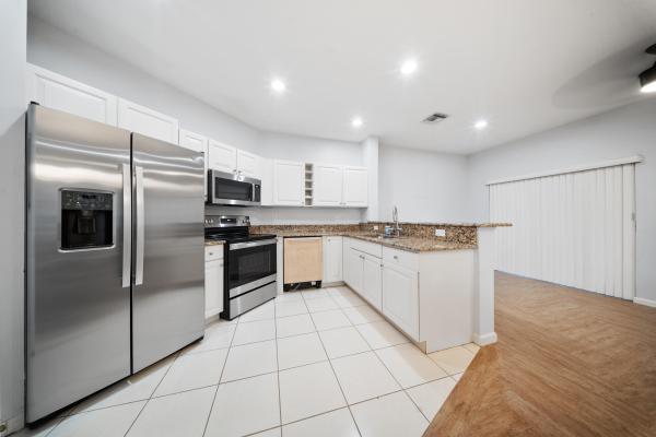 Castle Pines, 8267 Mulligan Cir #3314, Port St. Lucie, Florida 34986, image 2