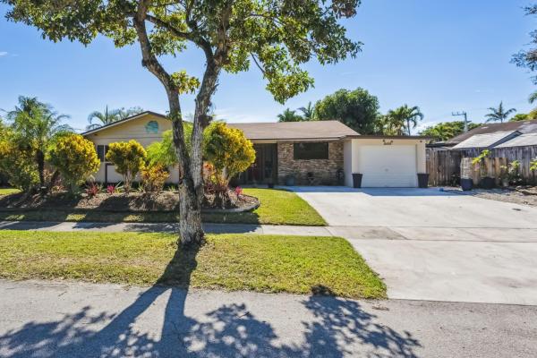 Edgefield, 4420 NW 12th Street St, Coconut Creek, Florida 33066, image 1