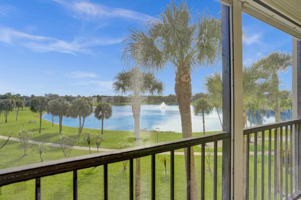 Aspen At Las Verdes, 5130 Las Verdes Cir #311, Delray Beach, Florida 33484, image 1
