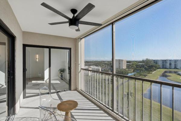 Huntington Lakes 2, 7076 Huntington Ln #801, Delray Beach, Florida 33446, image 1