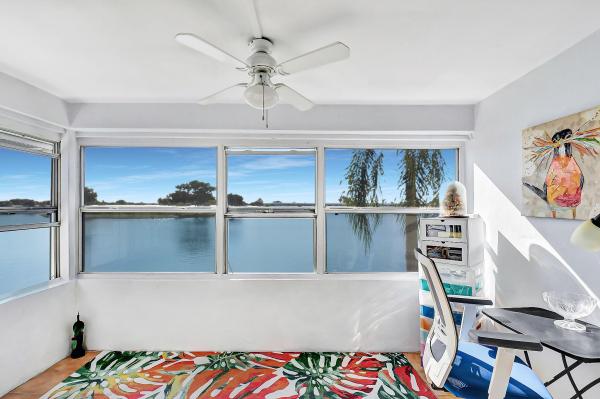 Leisureville Lake, 1114 Lake Ter #208, Boynton Beach, Florida 33426, image 1