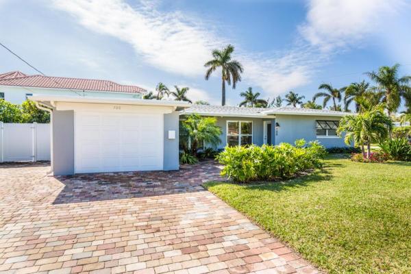 700 NE 70th St, Boca Raton, Florida 33487, image 1