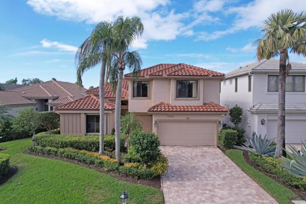 Frenchman's Creek Beach & Country Club, 13307 Deauville Dr, Palm Beach Gardens, Florida 33410, image 1