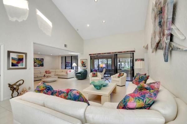 Essex At Hunters Run, 12 Clubhouse Ln, Boynton Beach, Florida 33436, image 1