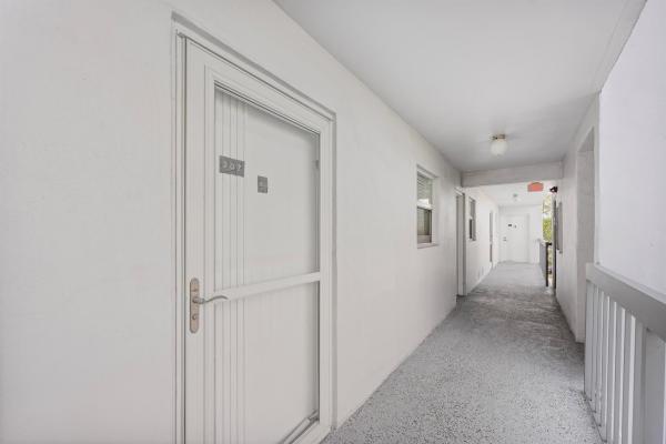 Boca Teeca, 198 NW 67th St #307, Boca Raton, Florida 33487, image 1