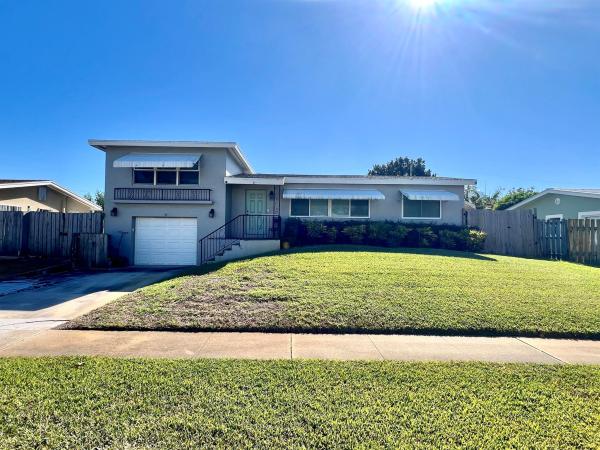 Lake Osborne Estates, 1413 Ontario Dr, Lake Worth Beach, Florida 33461, image 1
