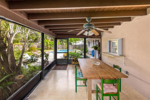 Suniland Manor, 8225 SW 132nd St, Pinecrest, Florida 33156, image 1