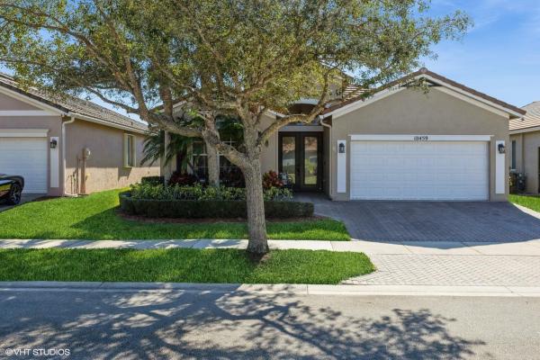 Heritage Oaks At Tradition, 10459 SW Southgate Ct, Port St. Lucie, Florida 34987, image 1