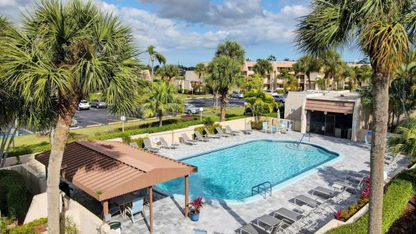D'Este Court At The Fountains Of Palm Beach, 4266 D Este Ct #304, Lake Worth Beach, Florida 33467, image 1