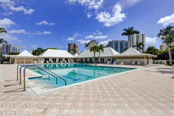 Sugar Sands, 1190 Sugar Sands Blvd #415, Riviera Beach, Florida 33404, image 3