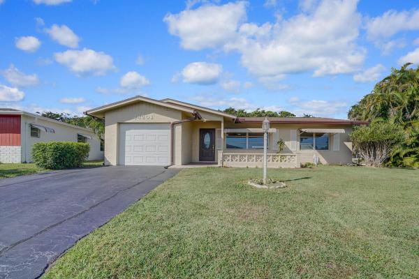 Delray Villas 1, 14201 El Clavel Way, Delray Beach, Florida 33484, image 1