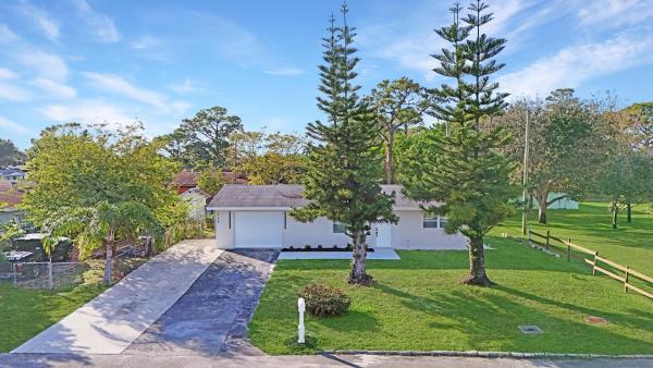 Evergreen Acres, 3105 Evergreen Ln, Lake Worth, Florida 33461, image 1