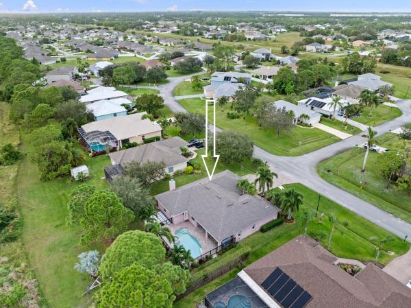 5828 NW Windy Pines Ln, Port St. Lucie, Florida 34986, image 2