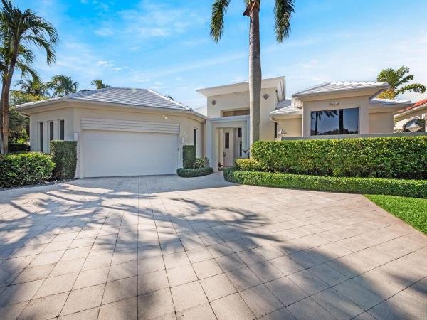 Estates Of St Martin, 101 St Martin Dr, Palm Beach Gardens, Florida 33418, image 1